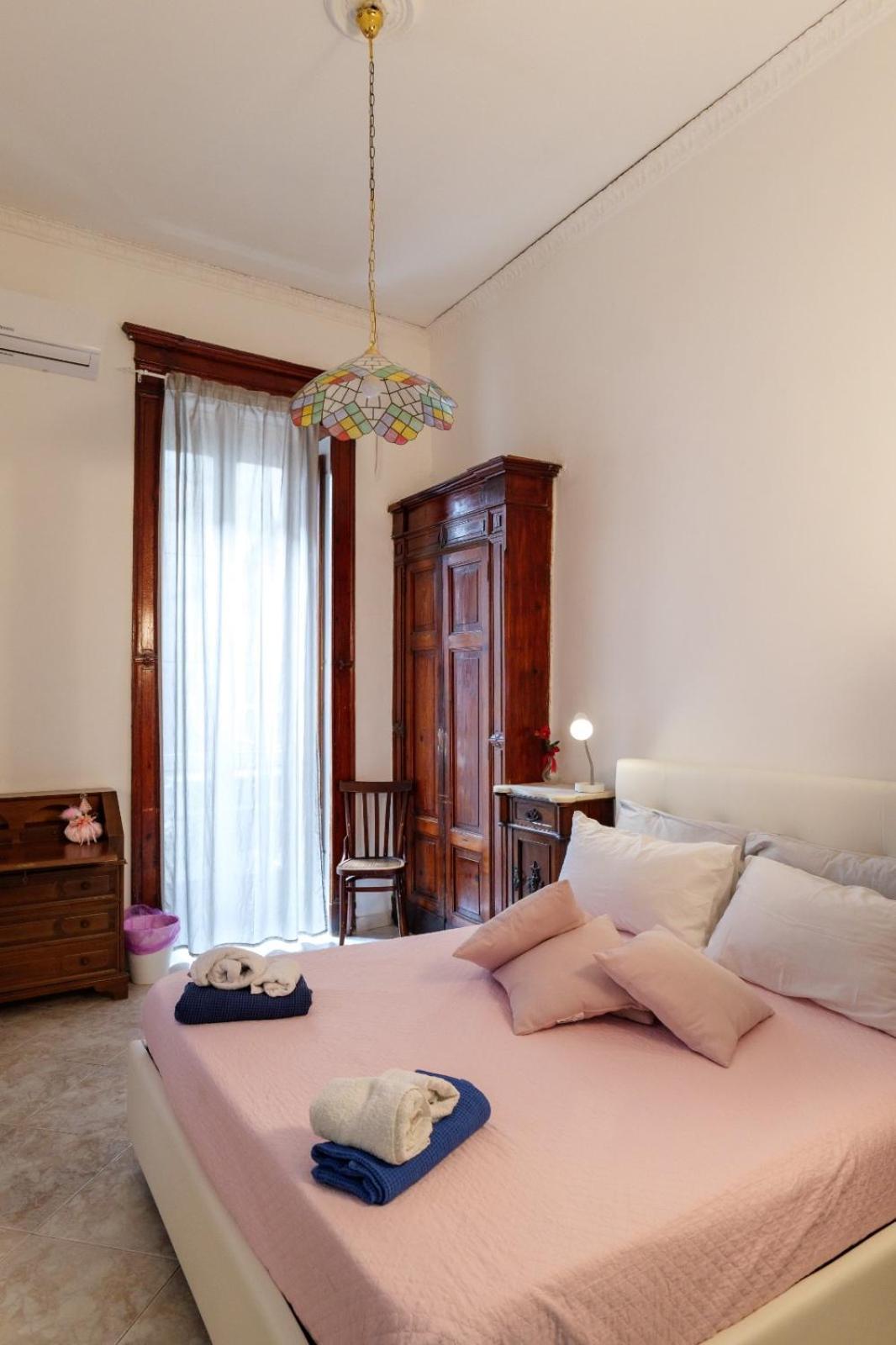 La Casa Di Nonna Teresa Bed & Breakfast Наполи Екстериор снимка