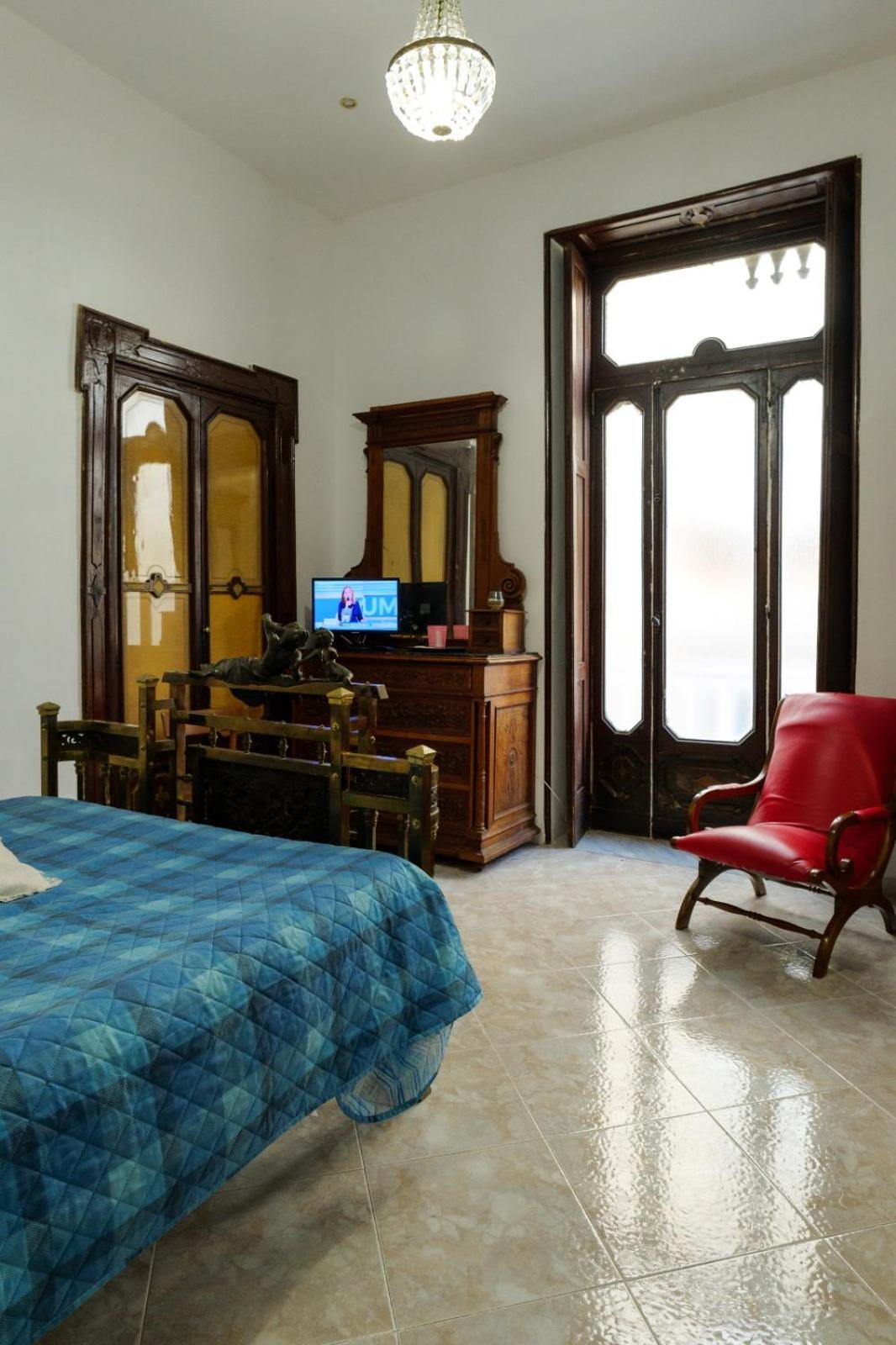 La Casa Di Nonna Teresa Bed & Breakfast Наполи Екстериор снимка